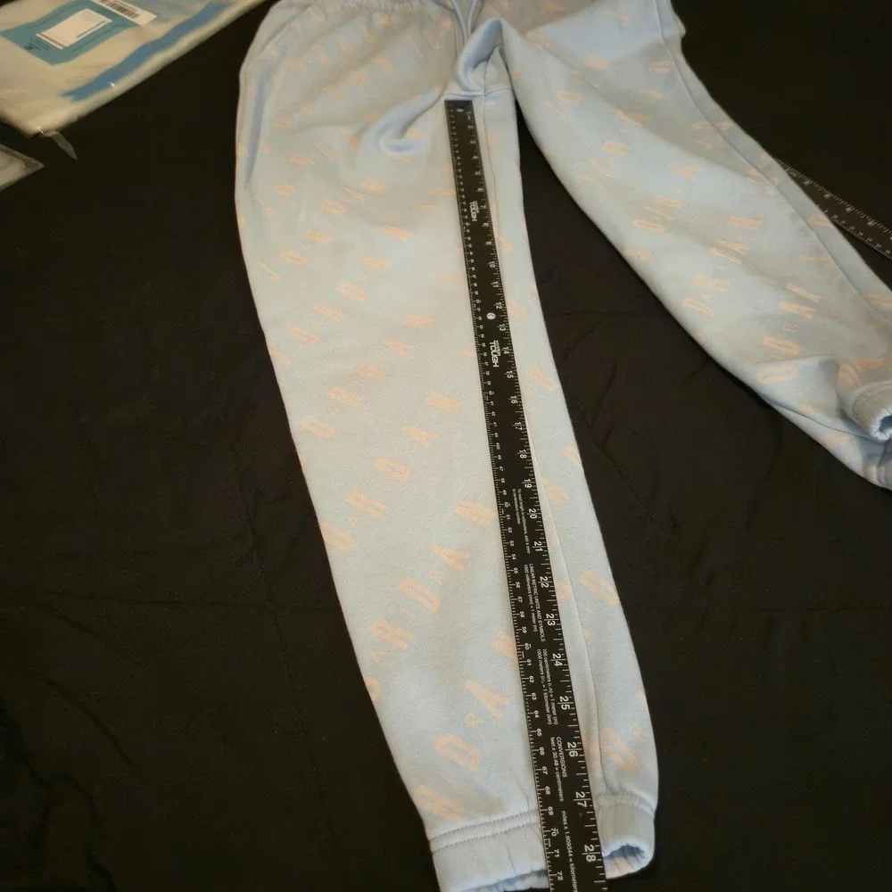 Jordan Jogger Pants Mens Medium Blue Fleece‎ Allover Jordan Logo Sweatpants